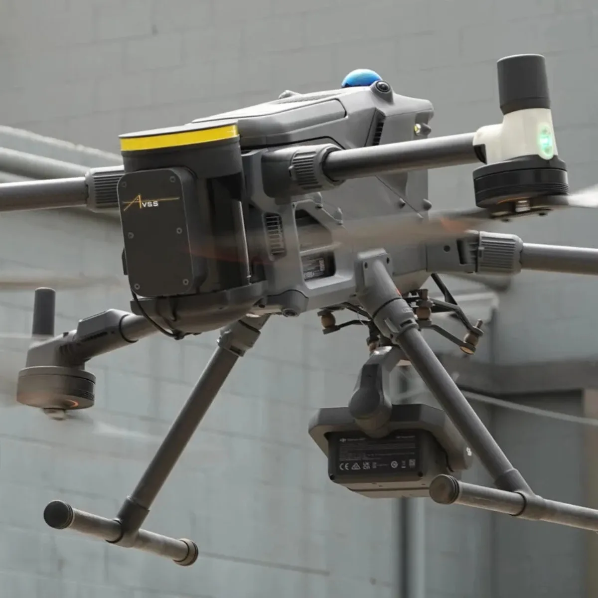 Parachute recovery system for Matrice 400 